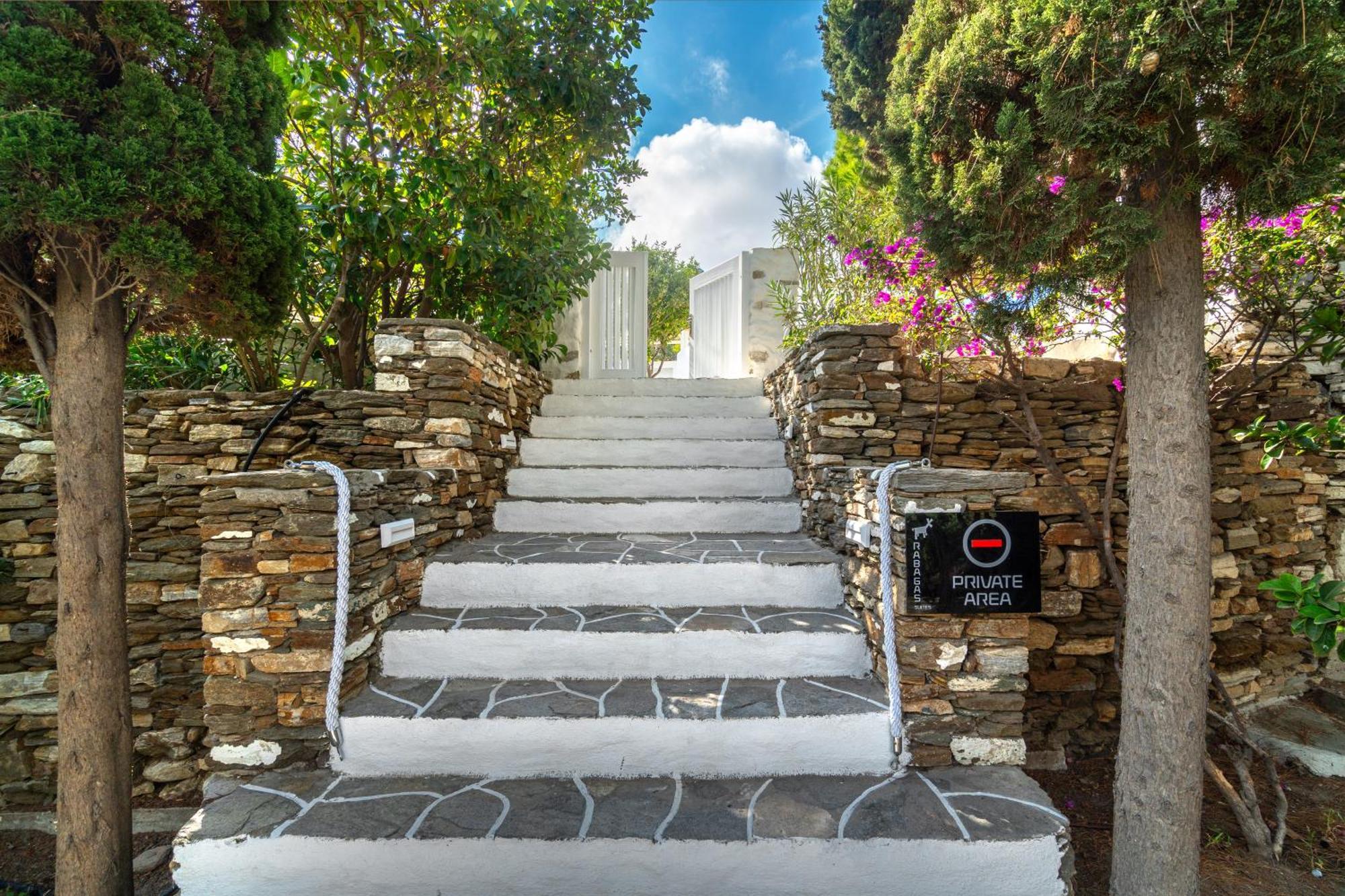 Rabagas Suites Luxury - In The Heart Of Sifnos Аполлония Экстерьер фото
